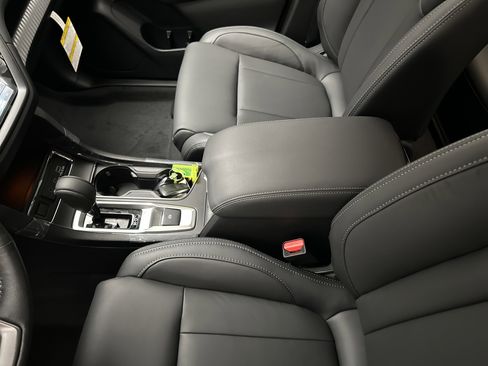 New 2026 Subaru Ascent Premium AWD/4WD image 33