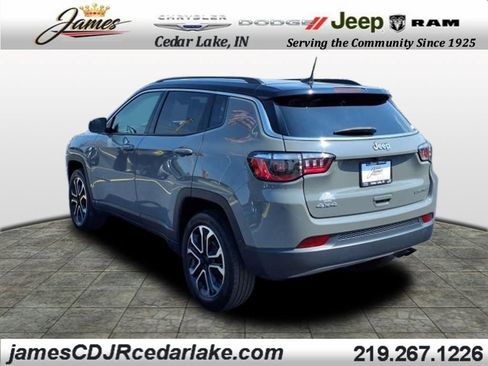 Used 2022 Jeep Compass Limited w/ Sun and Sound Group image 3