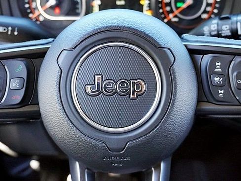New 2026 Jeep Wrangler Unlimited Rubicon AWD/4WD image 41