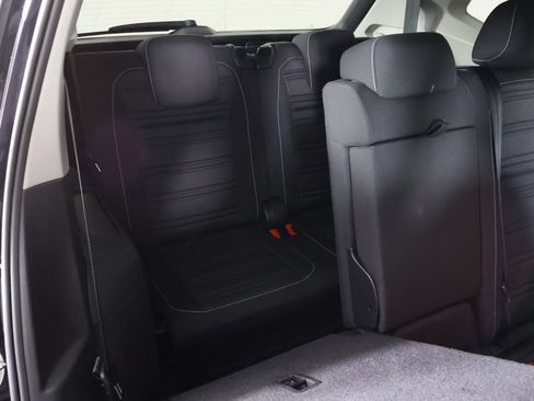 Used 2023 Volkswagen Tiguan S FWD image 34