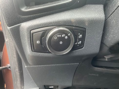 Used 2019 Ford EcoSport SE w/ SE Convenience Package FWD image 13