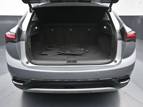 Used 2023 Buick Envision Essence w/ Technology Package I AWD/4WD image 9