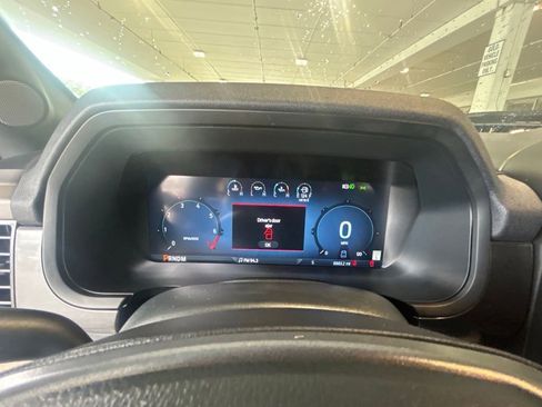 Used 2025 Ford F150 Lariat w/ Equipment Group 501A Mid image 41