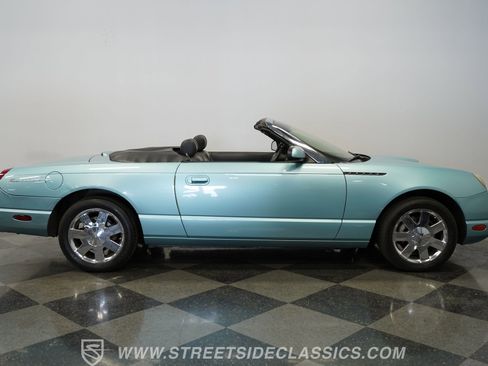Used 2002 Ford Thunderbird RWD image 15