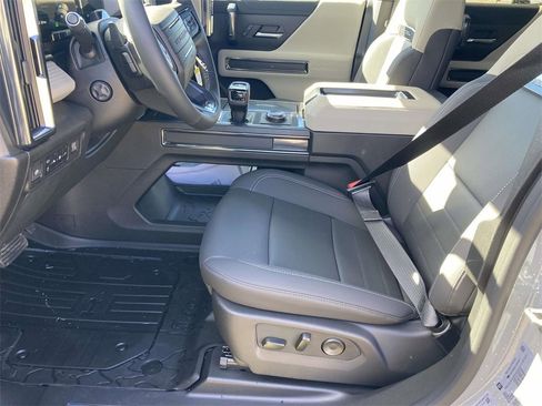 New 2026 GMC Hummer EV SUV image 16