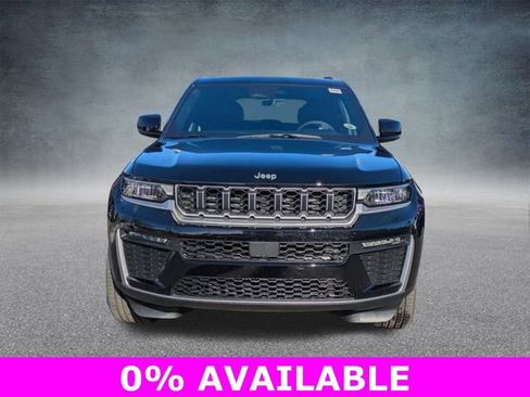 New 2026 Jeep Grand Cherokee Limited image 9