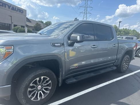 Used 2020 GMC Sierra 1500 AT4 w/ AT4 Premium Package AWD/4WD image 2