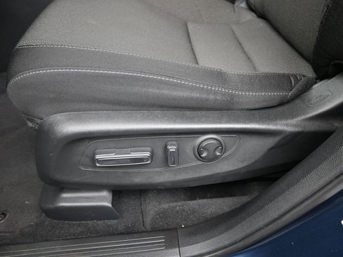 Certified 2024 Honda CR-V EX image 22