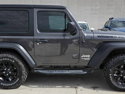 Used 2020 Jeep Wrangler Sport AWD/4WD image 5
