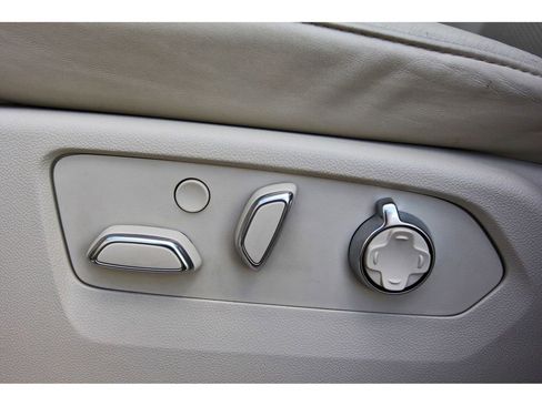 Used 2023 Cadillac Escalade Sport Platinum image 27