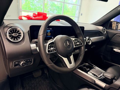 Used 2020 Mercedes-Benz GLB 250 image 17