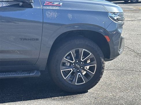Used 2021 Chevrolet Tahoe Z71 w/ Z71 Signature Package image 18