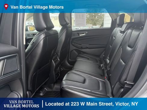 Used 2022 Ford Edge Titanium image 24