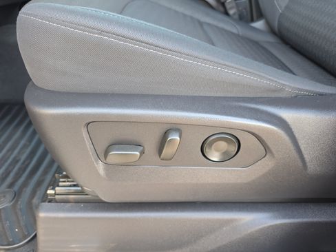 Certified 2024 Chevrolet Silverado 1500 LT RWD image 17