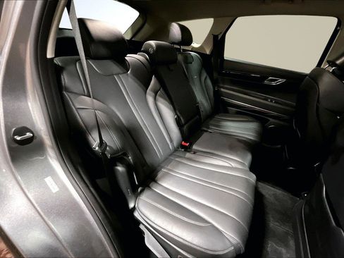 Used 2025 Genesis GV80 2.5T Standard AWD/4WD image 28