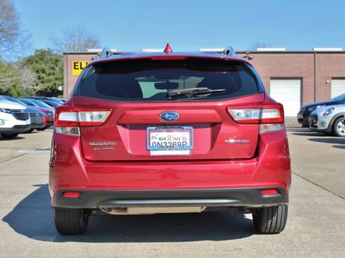 Used 2019 Subaru Impreza 2.0i Premium image 8