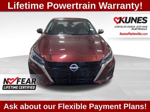 Used 2025 Nissan Altima 2.5 SV image 4