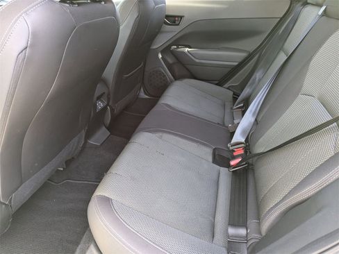 Used 2024 Subaru Crosstrek 2.0i Premium image 27