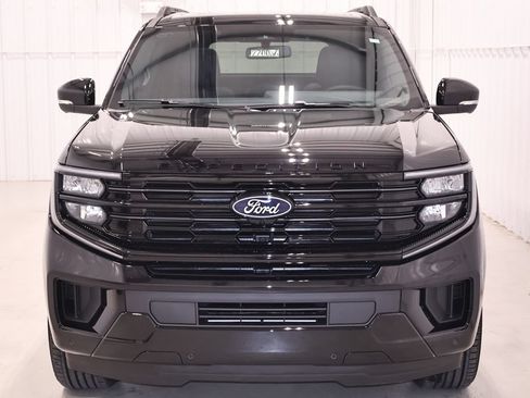 New 2027 Ford Expedition Max Platinum w/ Stealth Performance Package AWD/4WD image 4
