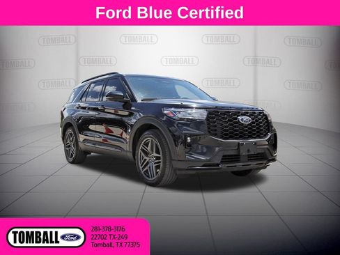 Certified 2025 Ford Explorer ST-Line w/ Premium Package RWD image 1