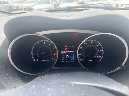 Used 2010 Mitsubishi Outlander SE FWD image 5