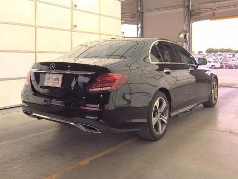 Used 2019 Mercedes-Benz E 300 w/ Premium 1 Package image 2