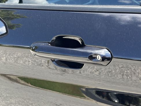 New 2026 Ford Explorer Active RWD image 24