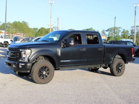 Used 2022 Ford F350 Platinum w/ Tremor Off-Road Package image 5