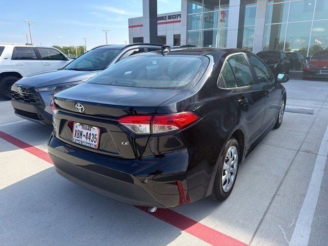 Used 2024 Toyota Corolla LE FWD image 8