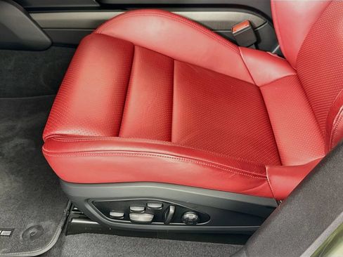 Certified 2022 Porsche Taycan GTS AWD/4WD image 13