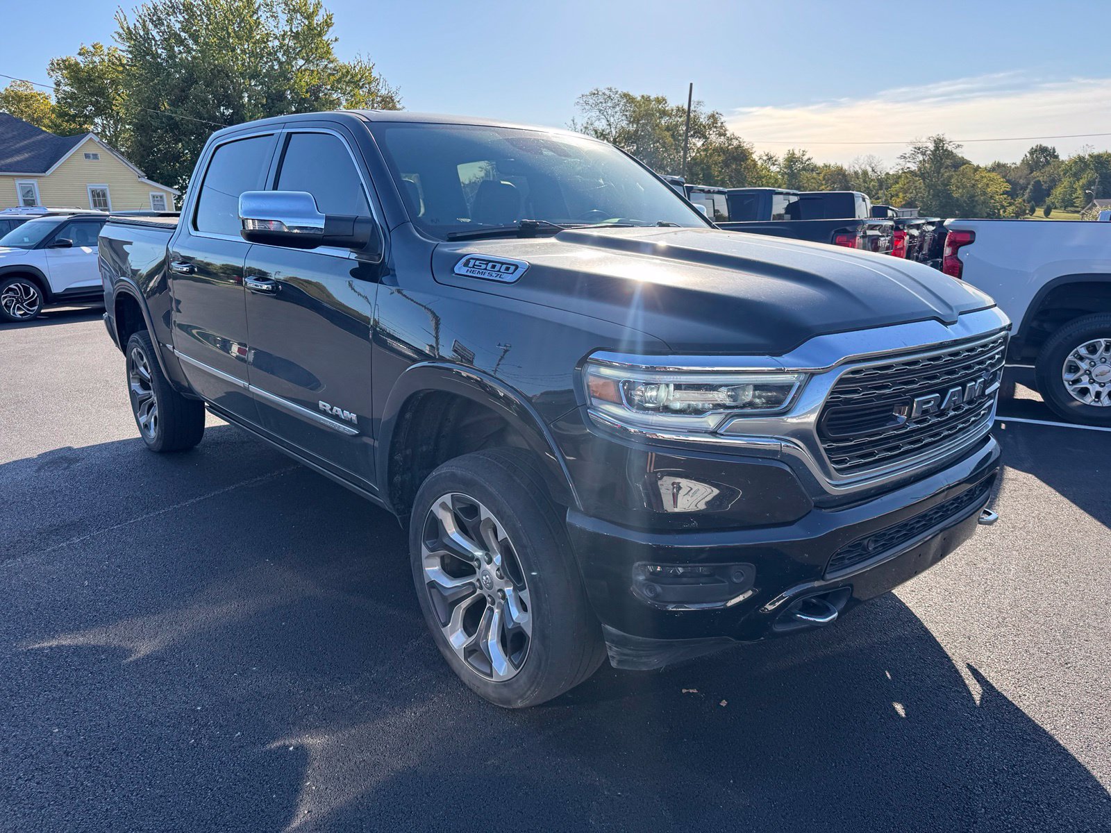 Used 2019 RAM 1500 Limited AWD/4WD image 8