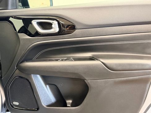 Used 2022 Jeep Compass High Altitude image 23