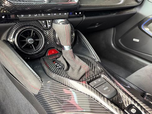 Used 2019 Chevrolet Camaro ZL1 RWD image 37