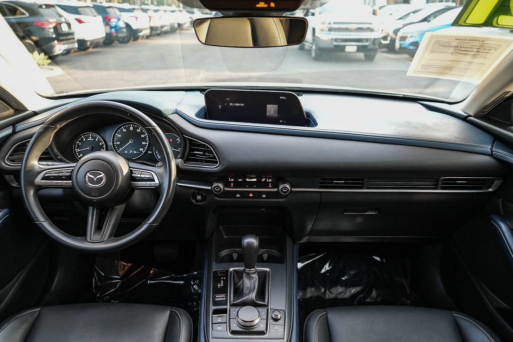 Used 2021 MAZDA CX-30 FWD 2.5 S w/ Select Package image 11
