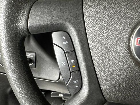 Used 2020 GMC Savana 2500 w/ Driver Convenience Package RWD image 11