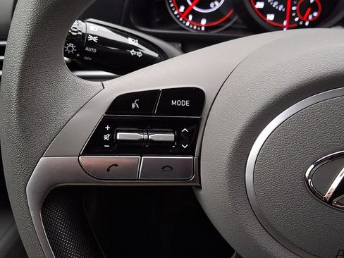 Certified 2023 Hyundai Elantra SEL w/ Cargo Package image 19