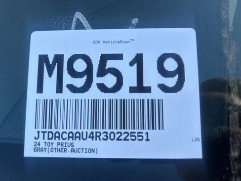Used 2024 Toyota Prius Limited image 6