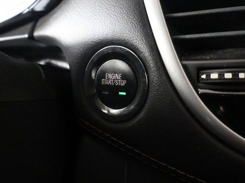 Used 2020 Chevrolet Trax LT w/ Driver Confidence Package image 32