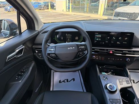 New 2026 Kia Sportage EX AWD/4WD image 25