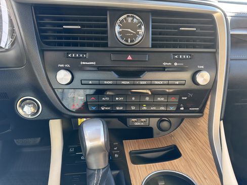 Used 2022 Lexus RX 350L FWD w/ Premium Package image 18