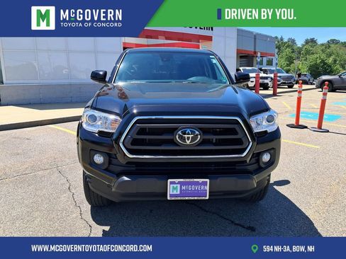 Used 2023 Toyota Tacoma SR5 AWD/4WD image 8