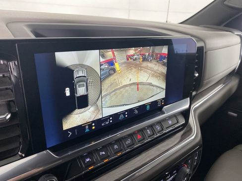 Used 2023 Chevrolet Silverado 1500 LTZ image 18