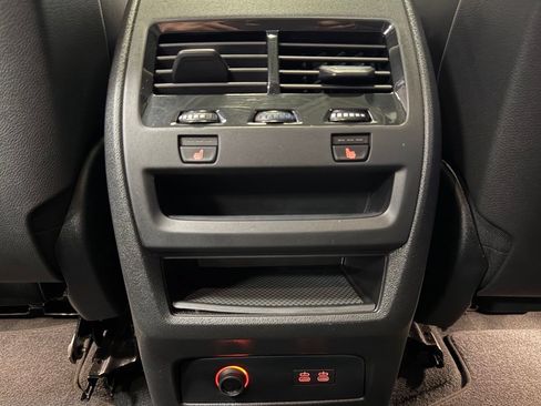 Used 2024 BMW X5 xDrive40i AWD/4WD image 25