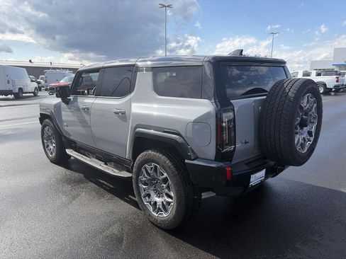 Used 2025 GMC Hummer EV 3X AWD/4WD image 11