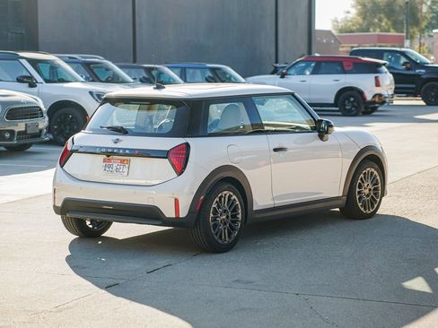 Used 2025 MINI Cooper S image 4