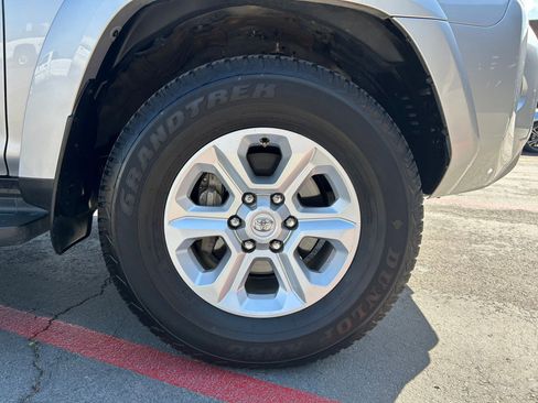 Certified 2023 Toyota 4Runner SR5 Premium AWD/4WD image 31