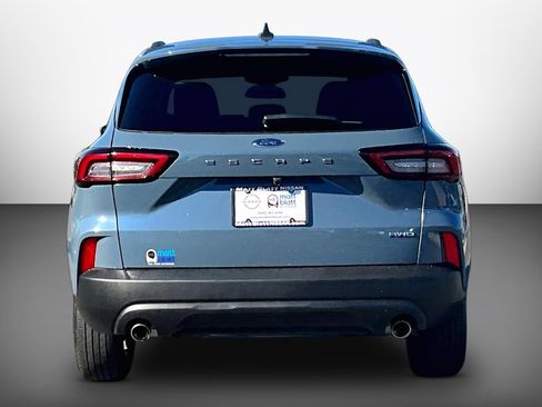 Used 2025 Ford Escape ST-Line Select AWD/4WD image 3