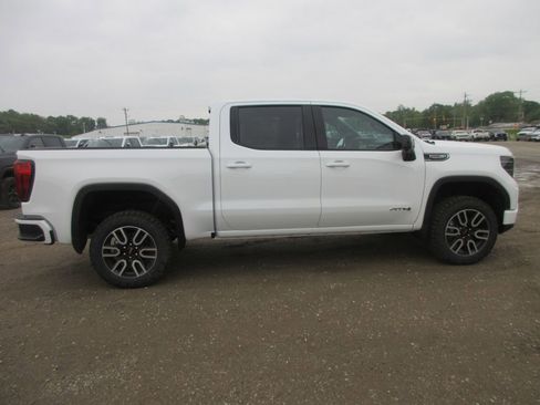 New 2026 GMC Sierra 1500 AT4 w/ AT4 Premium Package AWD/4WD image 3