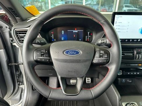 Used 2023 Ford Escape ST-Line w/ Tech Pack #1 FWD image 23