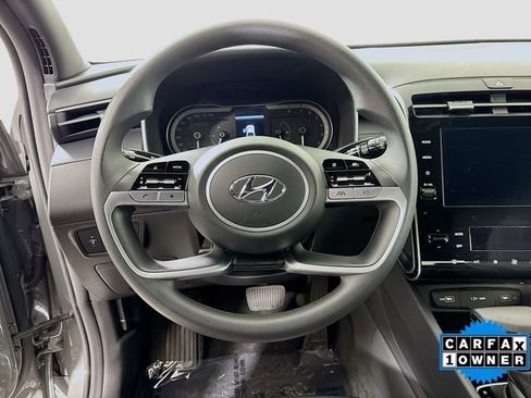 Used 2024 Hyundai Santa Cruz SEL image 11